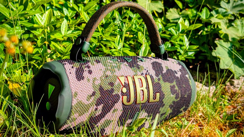 JBL Charge 6