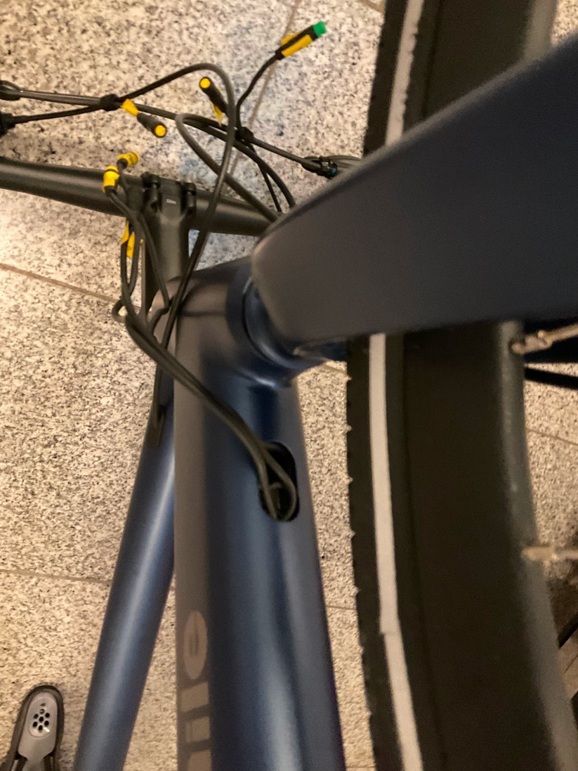 Accolmile E-Road: Klappern des Akkus beseitigen