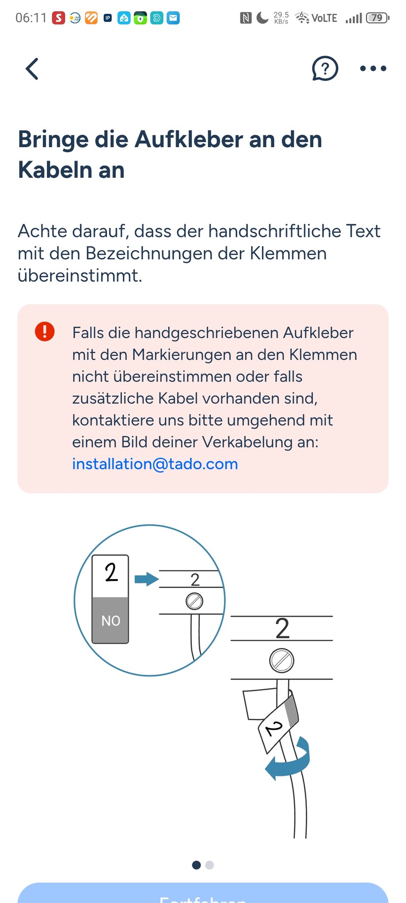 Die Tado-App erleichtert nicht nur die Inbetriebnahme mit zahlreichen Grafiken, sondern bietet auch eine einfache Bedienung, inklusive Erstellung von Heizplänen und liefert zudem detaillierte Informationen zum Heizbetrieb. Der volle Funktionsumfang steht allerdings nur mit einem kostenpflichtigen Abo zur Verfügung. Dafür muss man entweder 4 Euro monatlich oder 30 Euro jährlich bezahlen.