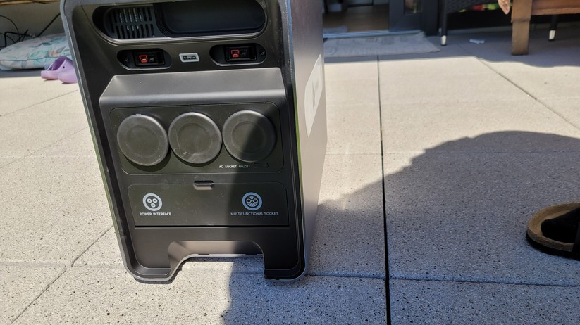 Stromspeicher mit 1 bis 6 kWh, auch als mobile Powerstation nutzbar