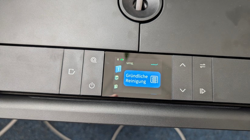 Ecovacs Winbot W3 Omni – Bilderstrecke