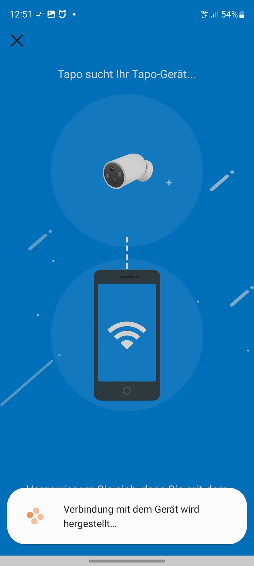 TP-Link C425: Das Set-up der Überwachungskamera erfolgt mit der Tapo-App, für die allerdings ein Konto erforderlich ist. Die App informiert dabei nicht nur die Funktionen der C425, sondern gibt auch Tipps zum Aufstellort.