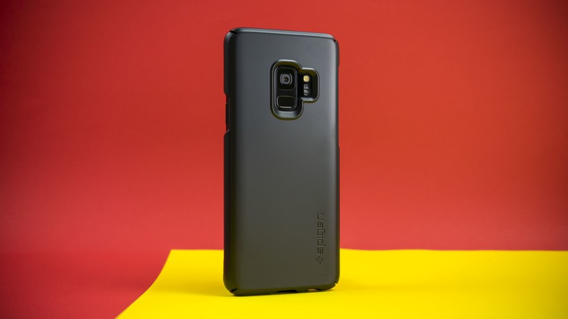 Spigen Thin Fit