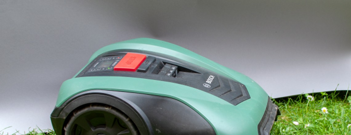 Bosch Indego S+ 400: Mähroboter mit App im Test