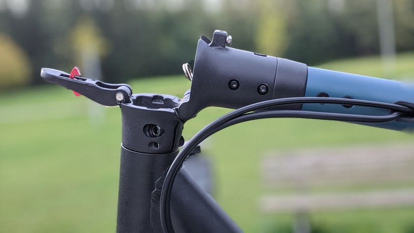 Die Bügelsicherung zum Umklappen ist einfach und effektiv.