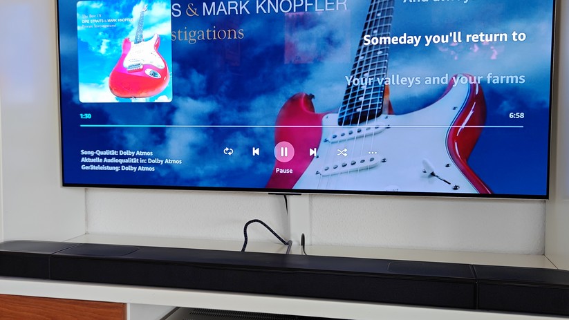 Mit Musik im Dolby-Atmos-Format überzeugt die JBL 1000MK2 auch bei der Audiowiedergabe.