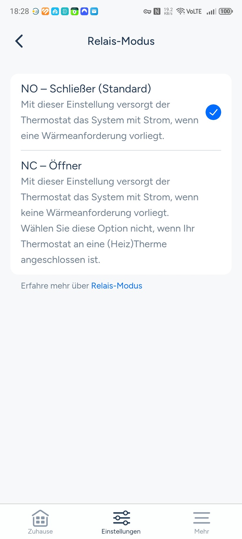 Die Tado-App erleichtert nicht nur die Inbetriebnahme mit zahlreichen Grafiken, sondern bietet auch eine einfache Bedienung, inklusive Erstellung von Heizplänen und liefert zudem detaillierte Informationen zum Heizbetrieb. Der volle Funktionsumfang steht allerdings nur mit einem kostenpflichtigen Abo zur Verfügung. Dafür muss man entweder 4 Euro monatlich oder 30 Euro jährlich bezahlen.