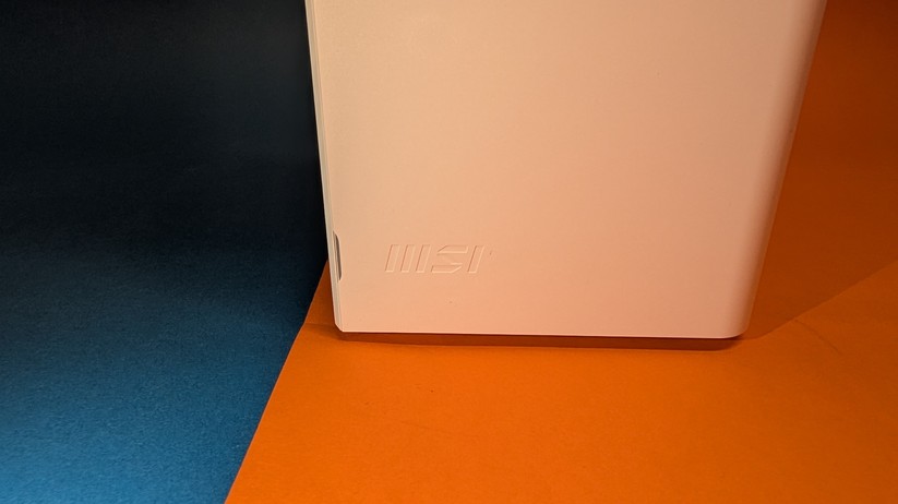 MSI Roamii BE Pro – Bilderstrecke