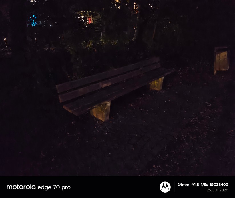  Hauptkamera bei Nacht