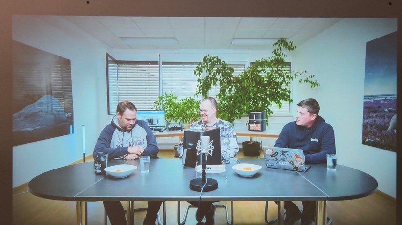 Everycom Spectra Screenshot