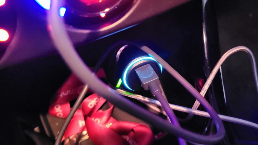 ESR 15W MagSafe Auto Ladegerät mit Cryoboost