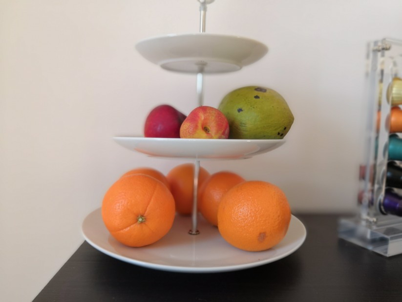 Aufnahme bei Kunstlicht mit künstlicher f/0,95 Blende