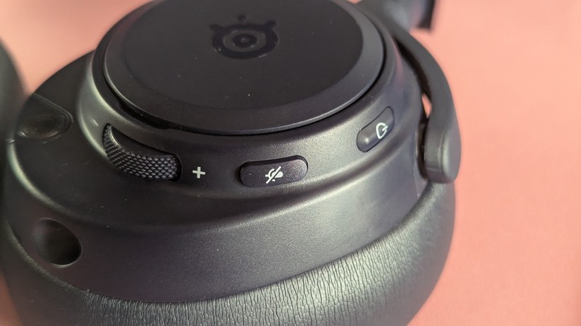 Steelseries Arctis Nova Pro Omni - Bilder