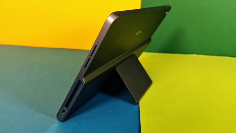 Lenovo Tab Plus