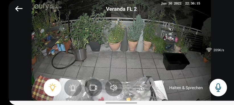 Eufy Floodlight Cam (Full-HD): Farbige Nachtsicht mit Beleuchtung