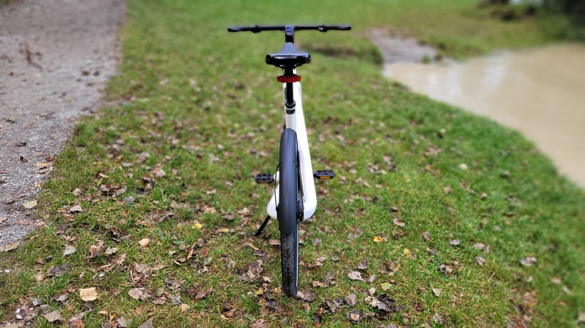 Honbike Uni 4: Designer-Pedelec mit 432-Wh-Akku im Rahmen und Riemenantrieb