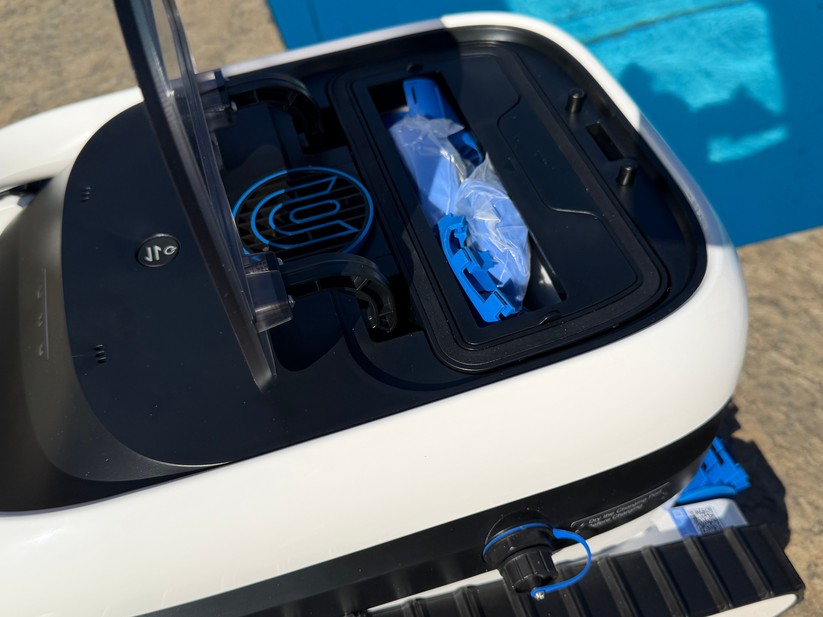 Ecovacs Ultramarine P1