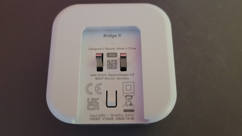 Tado X: Wer keinen Thread-Border-Router wie Apple TV 4K oder Homey Pro oim Einsatz hat, benötigt zum Betrieb die Tado-Bridge.