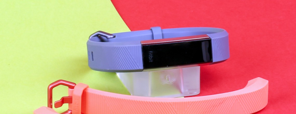 Fitbit Alta HR im Test: Schmaler Fitness-Tracker mit Pulsmesser