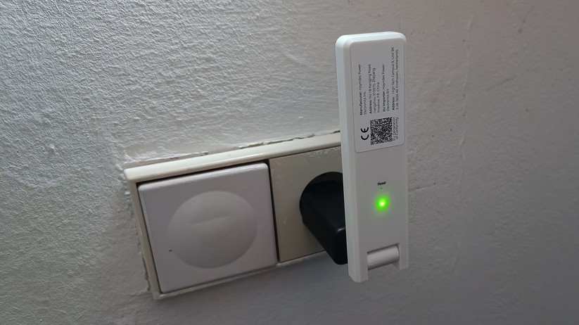 Der USB-Stick ermöglicht die Kommunikation zwischen Wechselrichter und WLAN.