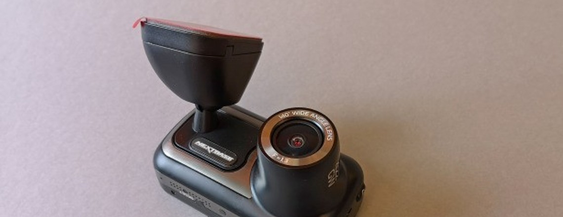 Dashcam Nextbase 422GW im Test: GPS, Alexa, Notrufsystem