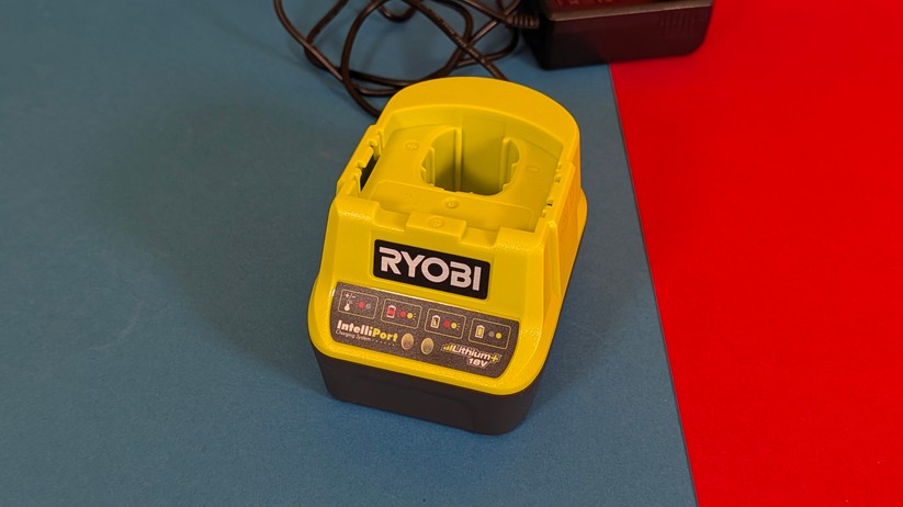 Ryobi RDD18C-220S – Bilderstrecke