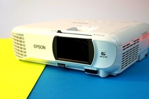 Epson EH-TW650 im Test