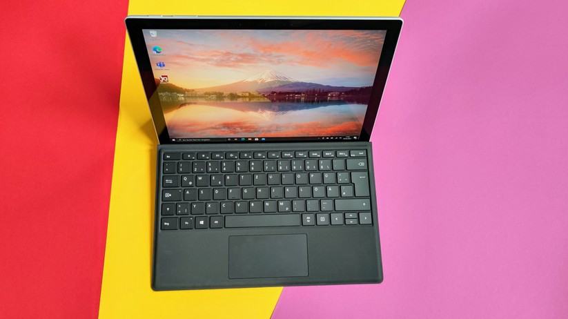 Microsoft Surface Pro 7+