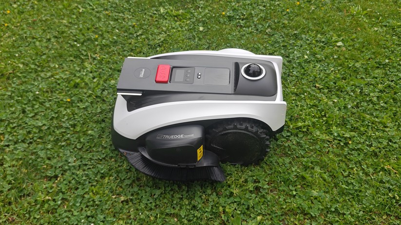 Ecovacs O1200 LiDAR Pro: Mähroboter für Flächen bis 1200 m² mit integriertem Kantentrimmer