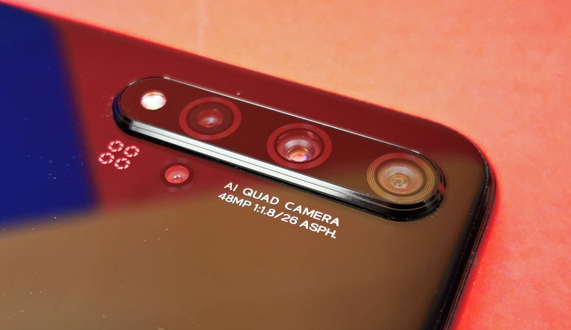 Quad-Cam? Nur mit viel Phantasie...