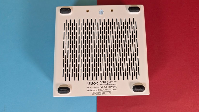 Chuwi UBox CWI604 – Bilderstrecke