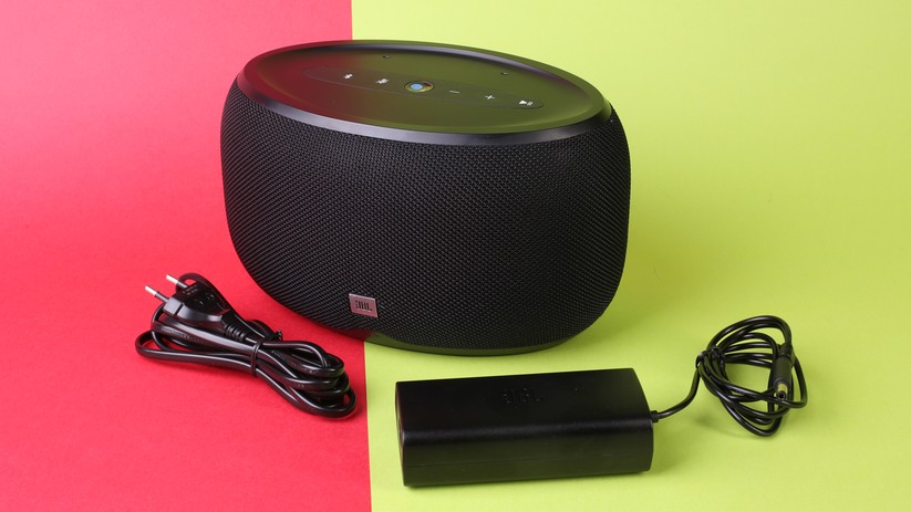 Die Kabellänge des Netzteils ist mit 3 Metern sehr großzügig.