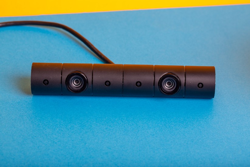 Die Kamera der Playstation übernimmt das Tracking von Headset und Controller. 
