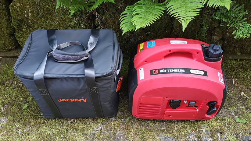 Solargenerator neben Benzin-Inverter: Der Solargenerator kostet etwa das Zehnfache.