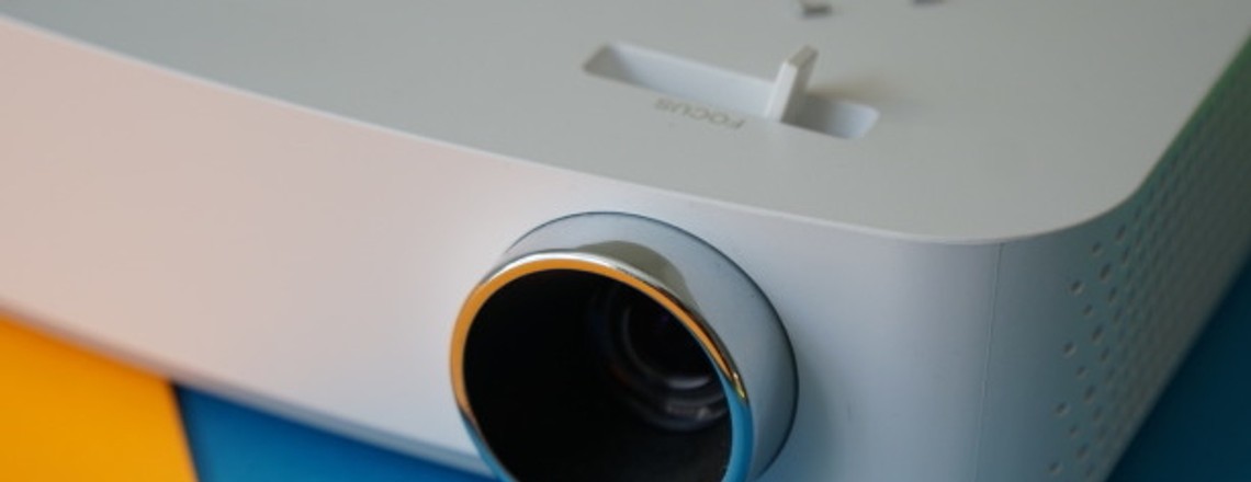 LG PF50KS: Full-HD-Beamer unter 600 Euro im Test