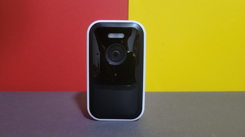 Yale Smart Outdoor Camera: Überwachungskamera mit Full-HD für außen, mit Akku & WLAN