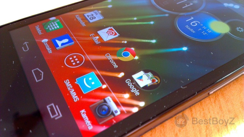 High Definition Super AMOLED Display im RAZR HD