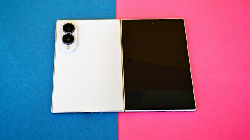 Samsung Galaxy Z Fold 8