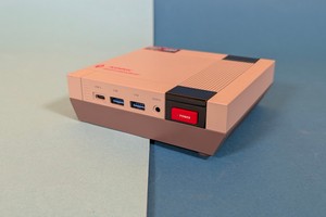 Acemagic Retro X5 im Test: Mini-PC mit Ryzen AI 9 im Design des Nintendo NES