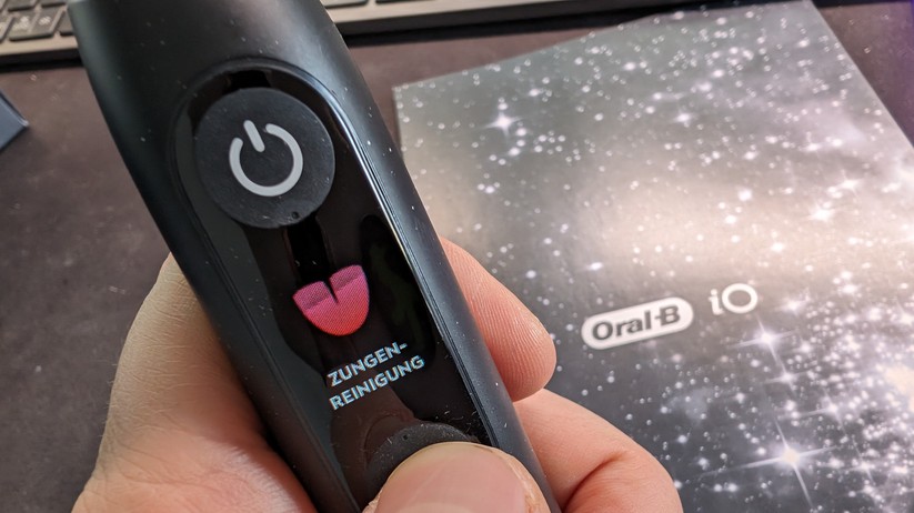 Oral-B iO Series 10