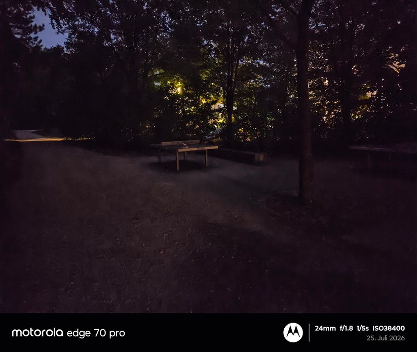  Hauptkamera bei Nacht