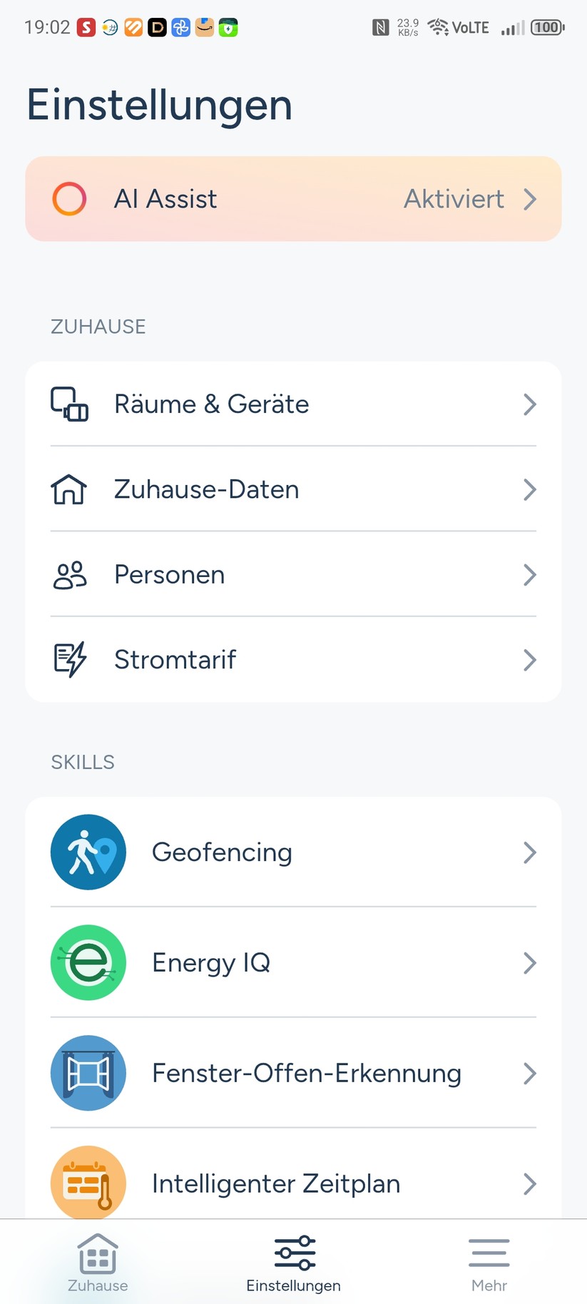 Die Tado-App erleichtert nicht nur die Inbetriebnahme mit zahlreichen Grafiken, sondern bietet auch eine einfache Bedienung, inklusive Erstellung von Heizplänen und liefert zudem detaillierte Informationen zum Heizbetrieb. Der volle Funktionsumfang steht allerdings nur mit einem kostenpflichtigen Abo zur Verfügung. Dafür muss man entweder 4 Euro monatlich oder 30 Euro jährlich bezahlen.