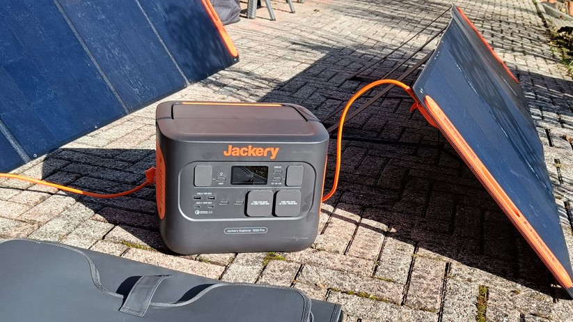 Jackery Explorer 1000 Pro