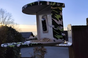 Vogelfutterhaus mit Kamera von Luvan im Test
