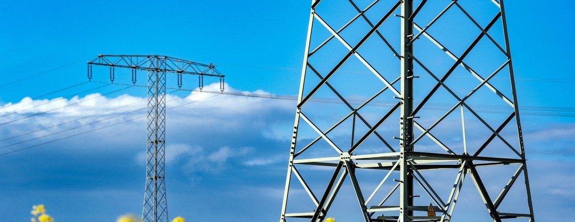 strommasten-kabelsketal-300