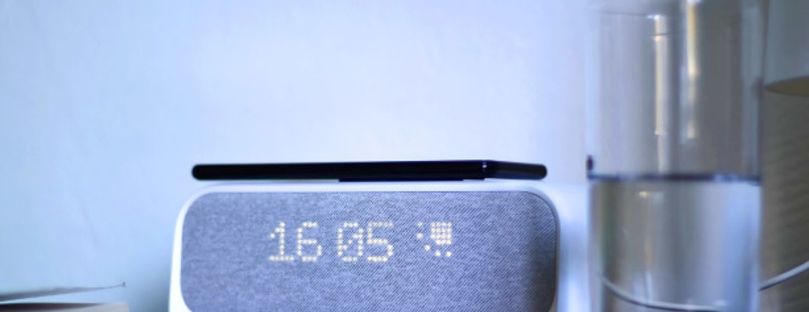Bluetooth-Wecker mit Qi-Lader: Anker Soundcore Wakey im Test
