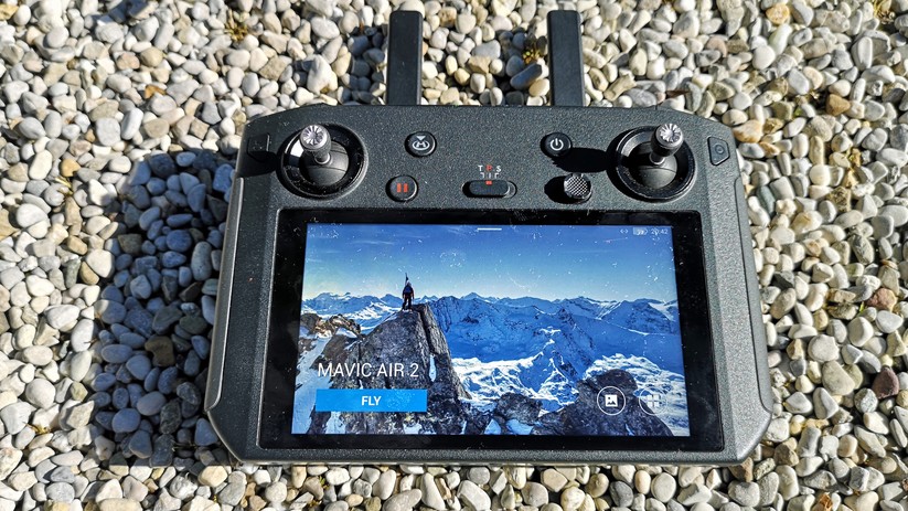 Der Smart-Controller ist auch bei direkter Sonneneinstrahlung problemlos ablesbar.
