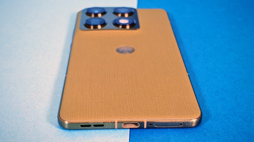 Motorola Signature
