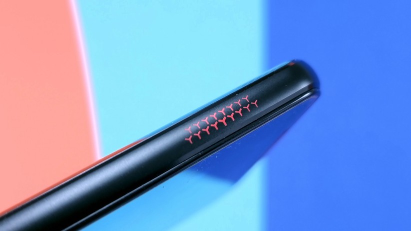 Lenovo Legion Phone Duel