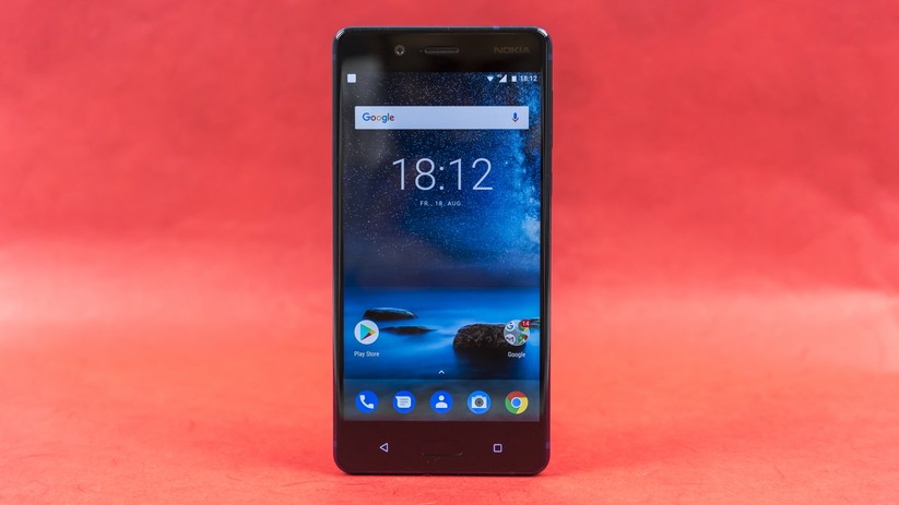 Das Display des Nokia 8 hat eine Diagonale von 5,3 Zoll und löst mit QHD auf.